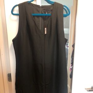 Banana Republic Black v-neck dress size 14